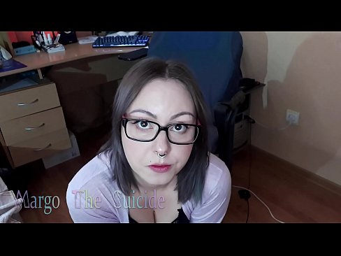 ❤️ Fata sexy cu ochelari suge adânc Dildo în fața camerei de filmat ❤   at ro.newsexxxx.ru ❌