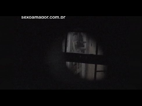 ❤️ Blondina este filmată în secret de un voyeur din cartier ascuns în spatele unor cărămizi goale ❤   at ro.newsexxxx.ru ❌