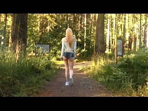 ❤️ O femeie frumoasă se mișcă încet, nu video nud ❤   at ro.newsexxxx.ru ❌